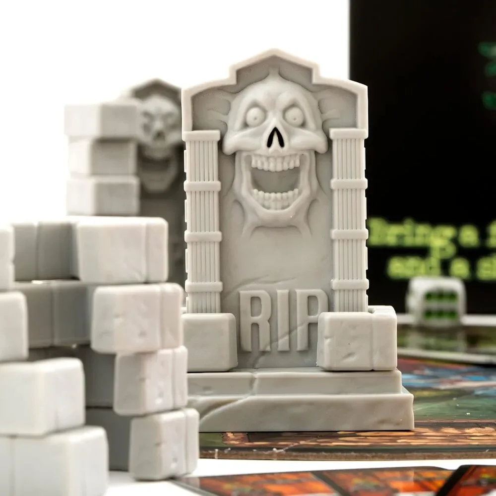Fright – Bring a Friend… and a Shovel. |Strategy Board Game | Family Game Night